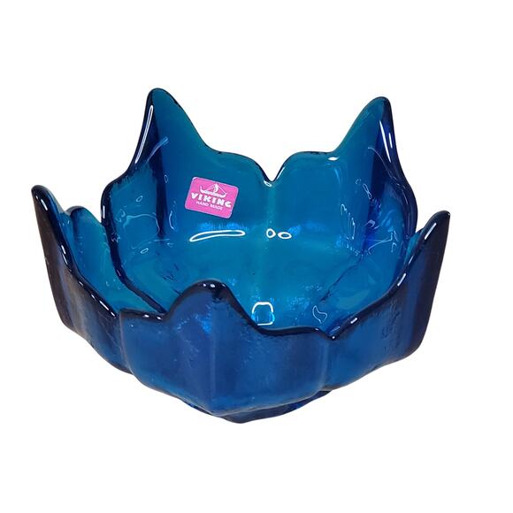 Vtg MCM Viking Glass Blue Textured 6" Wide Lotus 5 Point Bowl Handmade - Picture 1 of 8